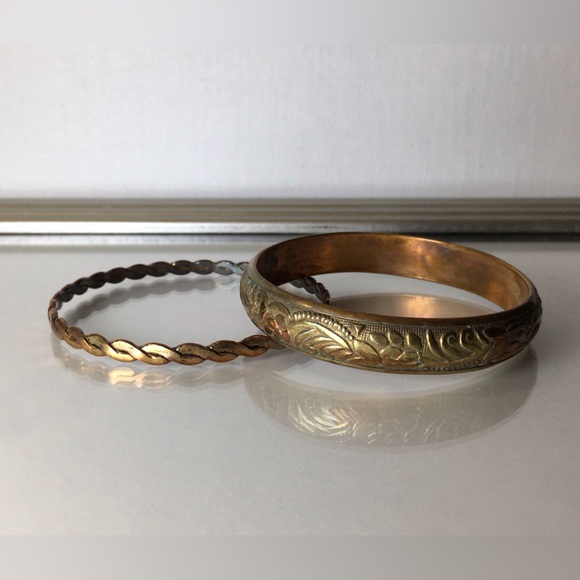 2 Vintages Bangles Copper Bronze Colour - Wear Them Together Or By Themselves - Picture 2 of 10